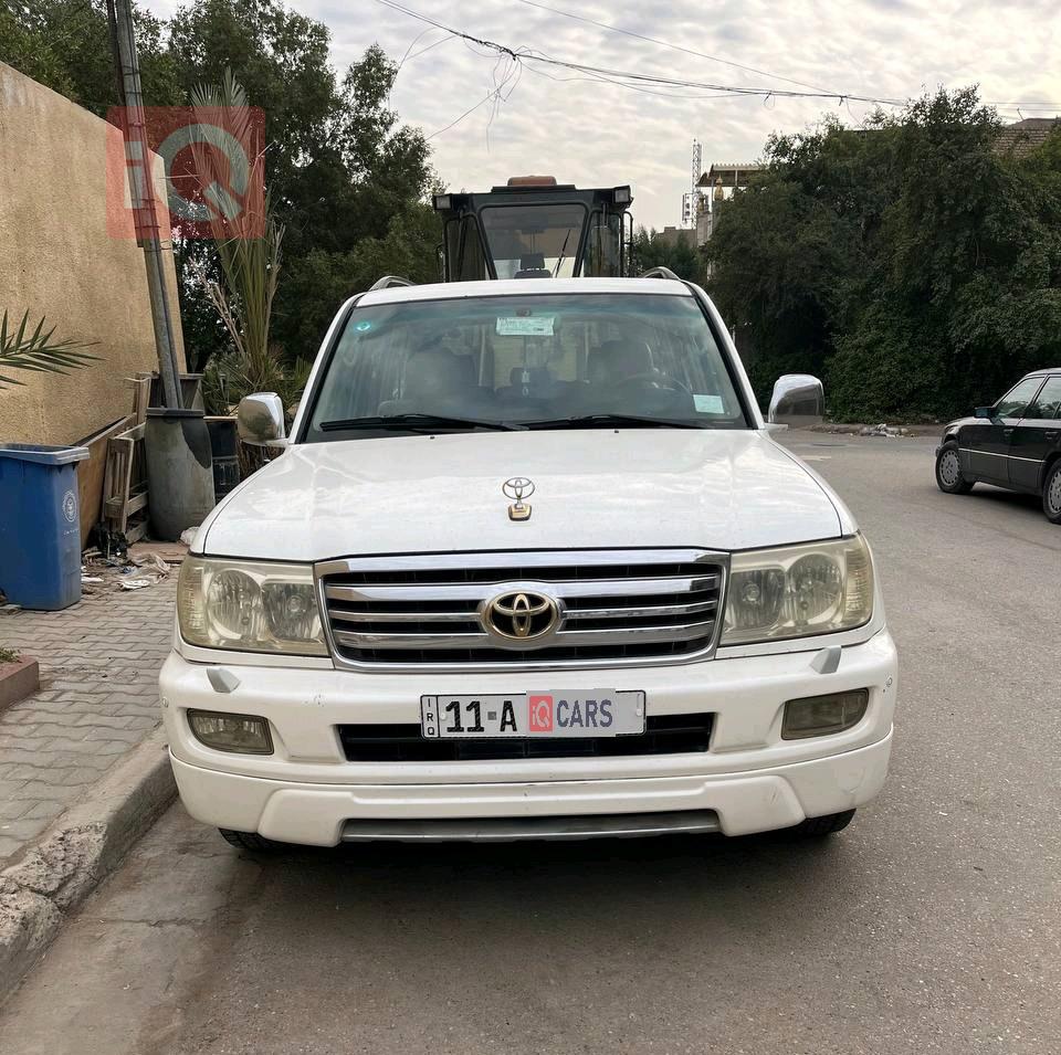 تويوتا لاندكروزر